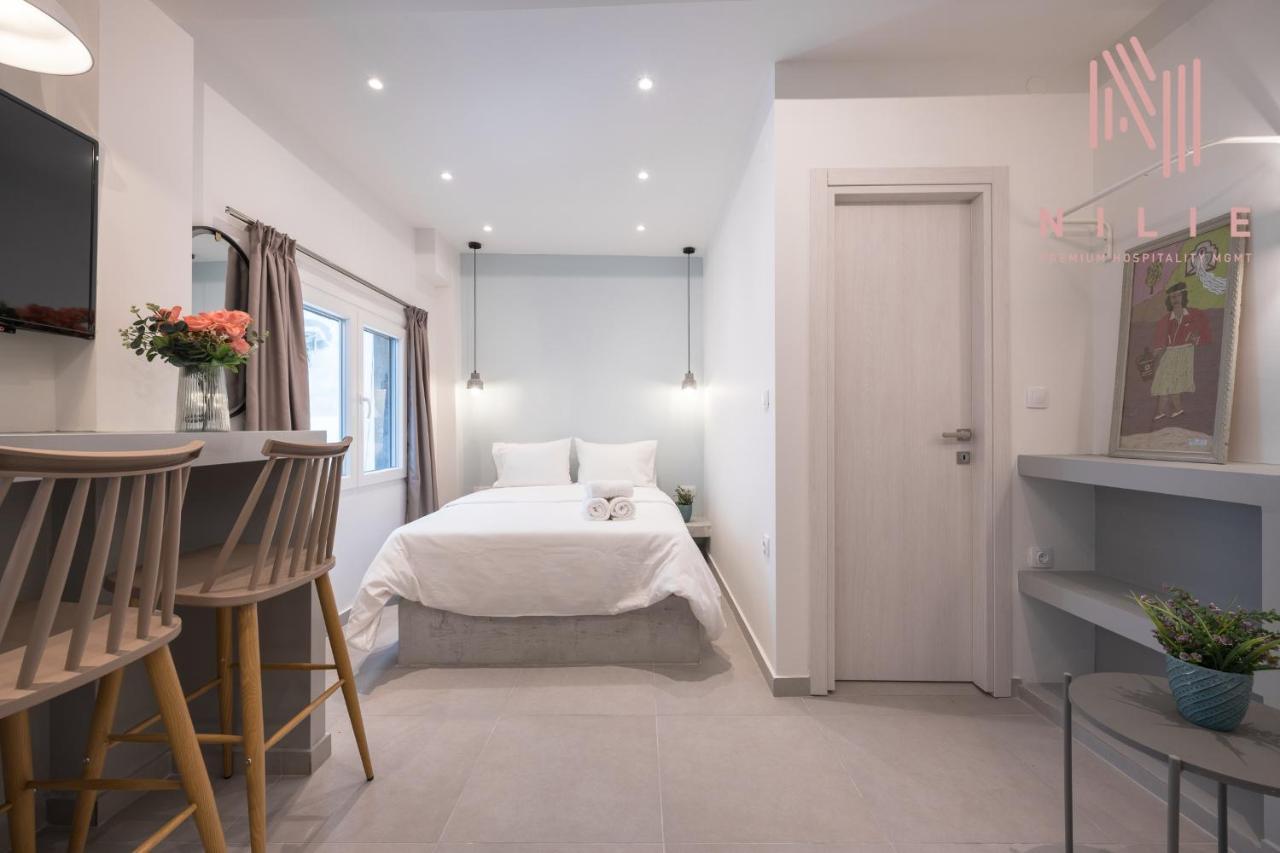 Yellow Door, Nilie Hospitality Mgmt テッサロニキ エクステリア 写真